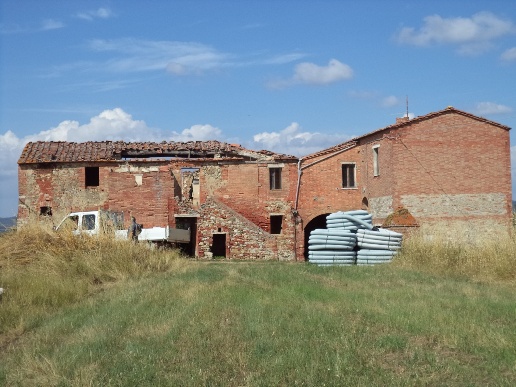 casale in vendita ad Asciano