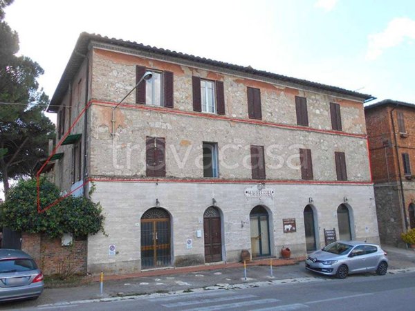 appartamento in vendita ad Asciano in zona Arbia