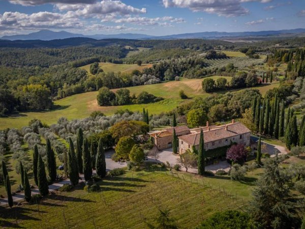casa indipendente in vendita ad Asciano