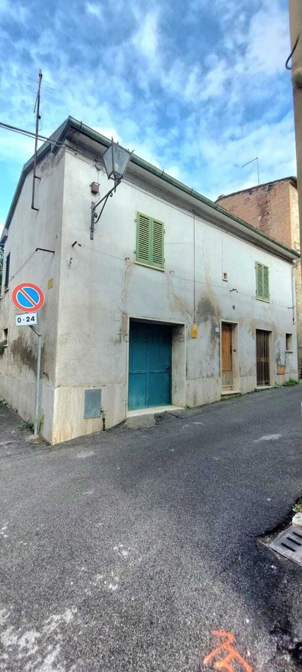 appartamento in vendita ad Asciano