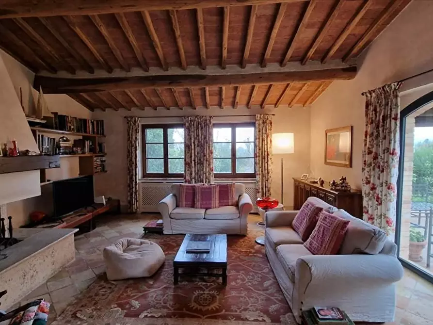 casa indipendente in vendita ad Asciano