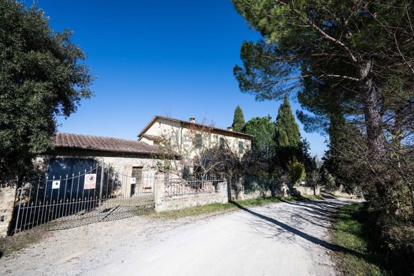 casa indipendente in vendita ad Asciano