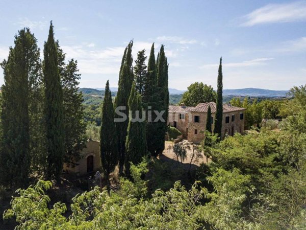 casa indipendente in vendita ad Asciano