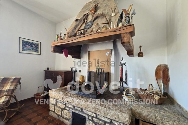 casa indipendente in vendita ad Asciano