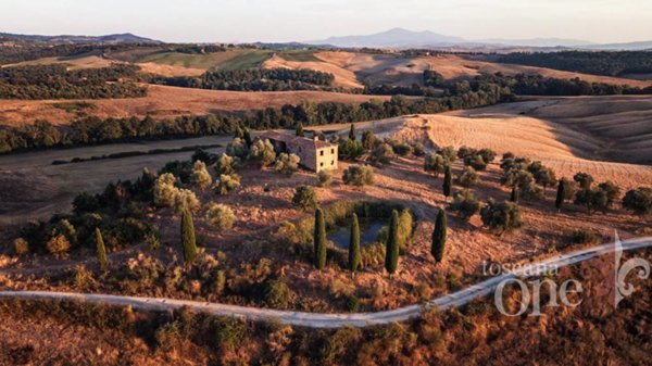 casa indipendente in vendita ad Asciano