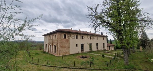 appartamento in vendita ad Asciano