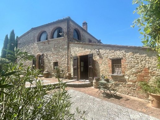 casa indipendente in vendita ad Asciano