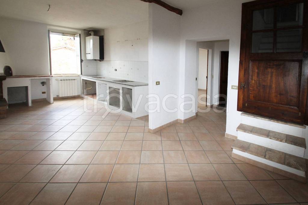 appartamento in vendita ad Asciano