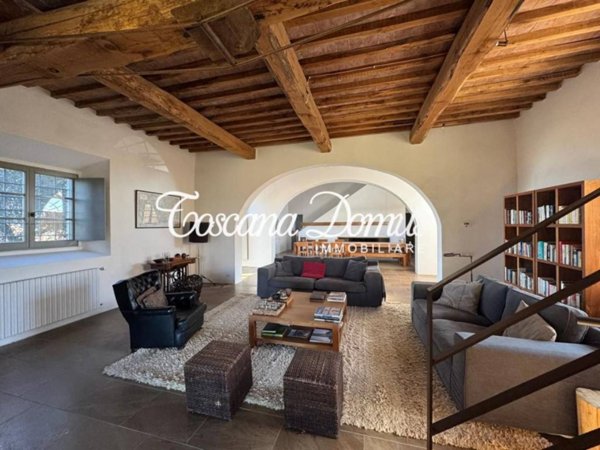 casa indipendente in vendita ad Asciano