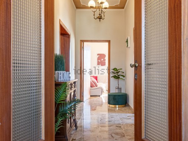 appartamento in vendita ad Asciano in zona Arbia