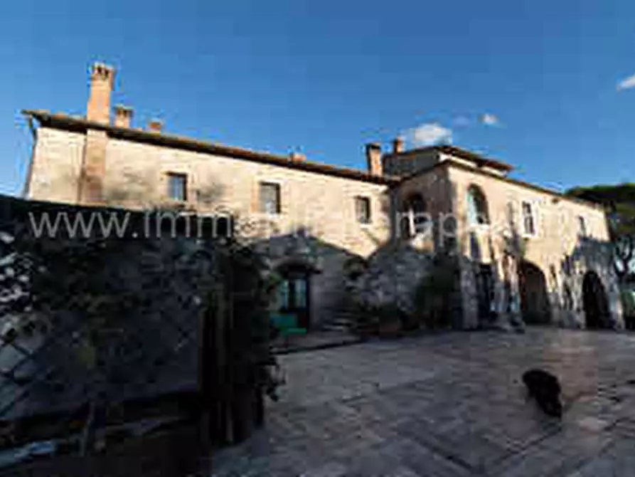 casa indipendente in vendita ad Asciano