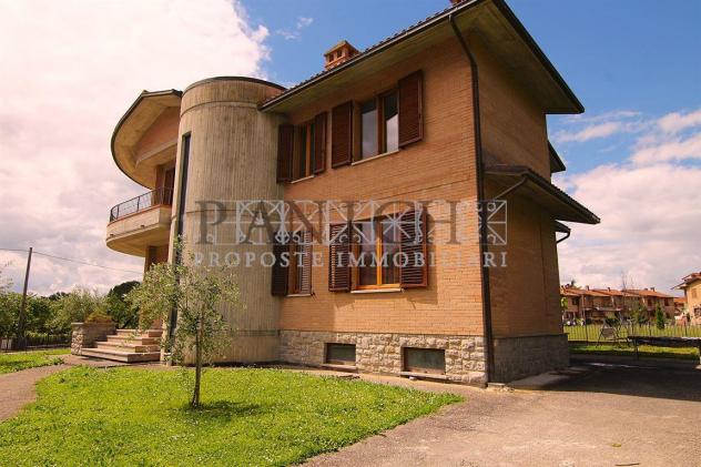 casa indipendente in vendita ad Asciano