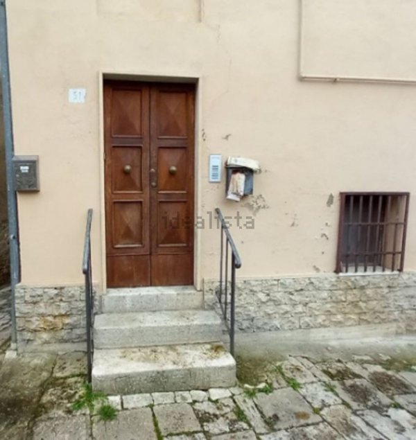 appartamento in vendita ad Asciano