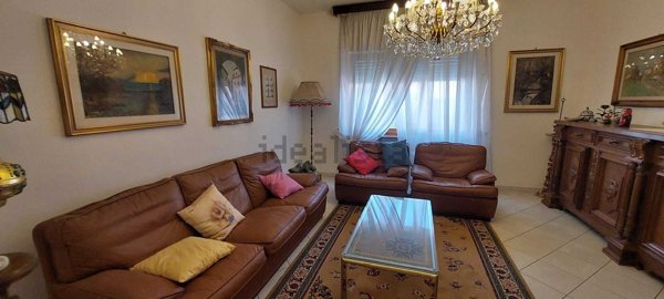 appartamento in vendita ad Asciano