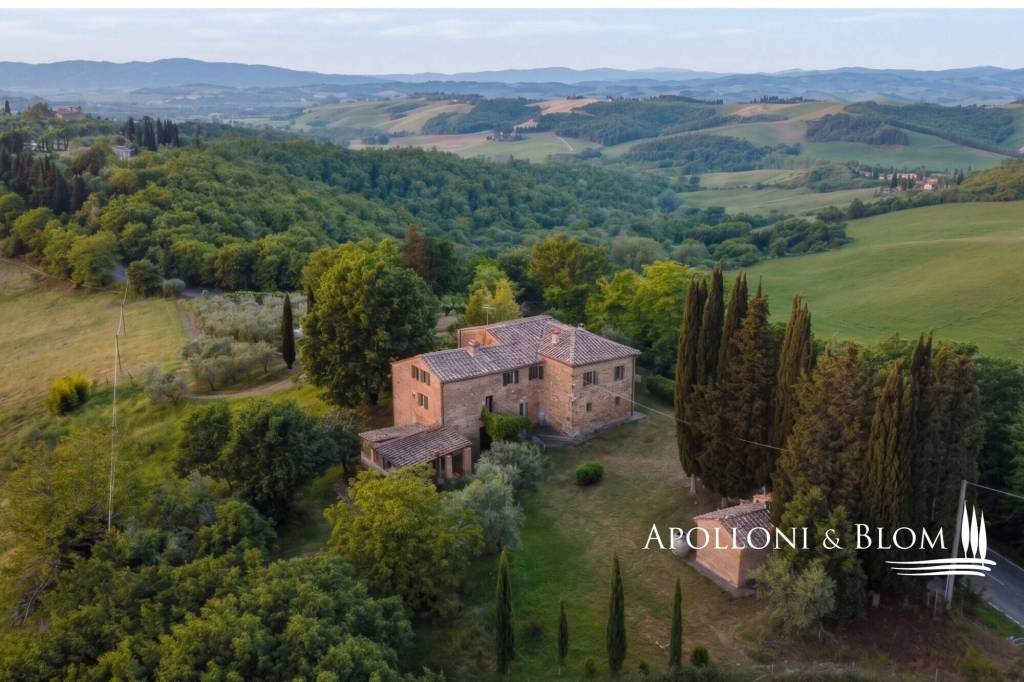 casa indipendente in vendita ad Asciano
