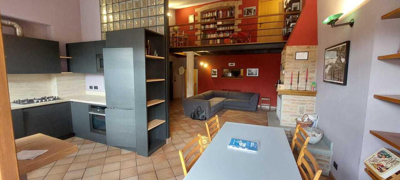 appartamento in vendita ad Asciano