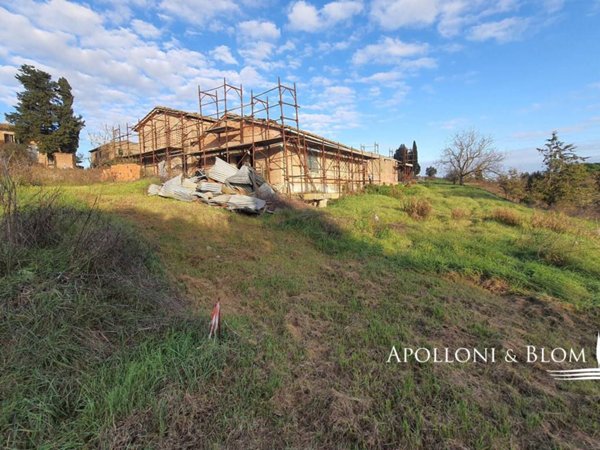 casa indipendente in vendita ad Asciano in zona Arbia