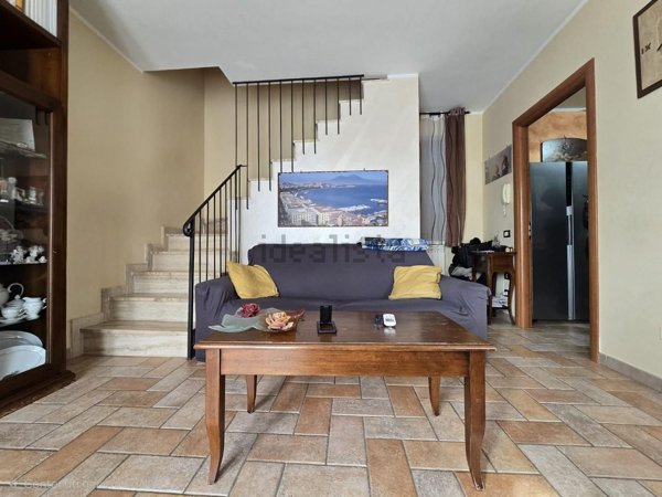 casa indipendente in vendita ad Asciano