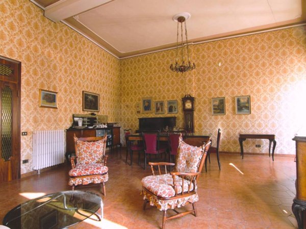 intera palazzina in vendita ad Asciano