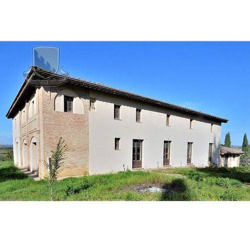 casa indipendente in vendita ad Asciano