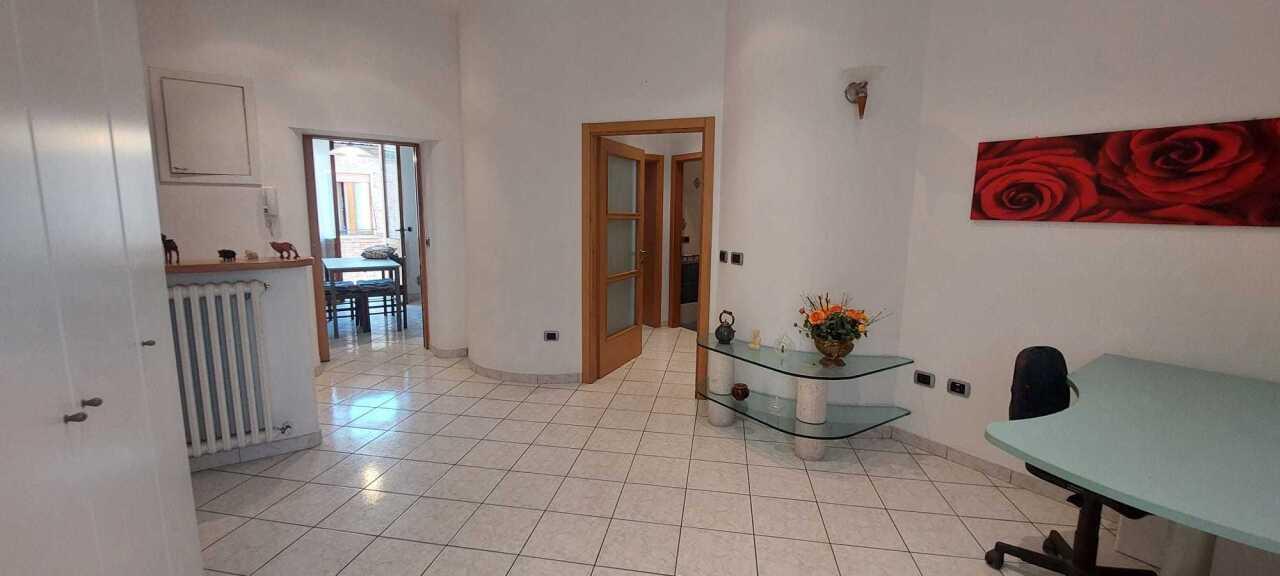 appartamento in vendita ad Asciano