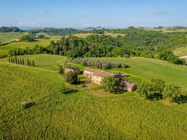 casa indipendente in vendita ad Asciano