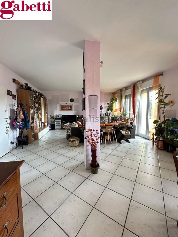 appartamento in vendita ad Asciano in zona Arbia