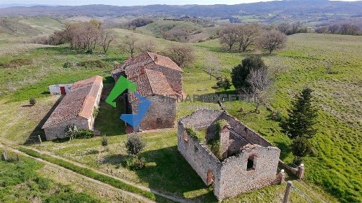 casale in vendita ad Asciano