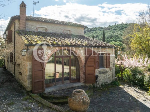 casa indipendente in vendita ad Asciano