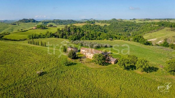 casa indipendente in vendita ad Asciano