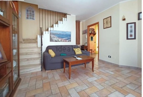 appartamento in vendita ad Asciano