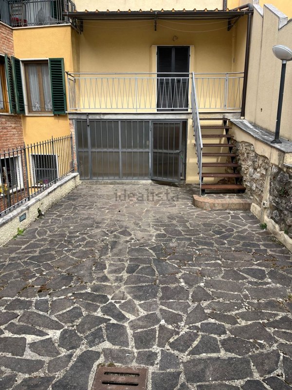 appartamento in vendita ad Asciano