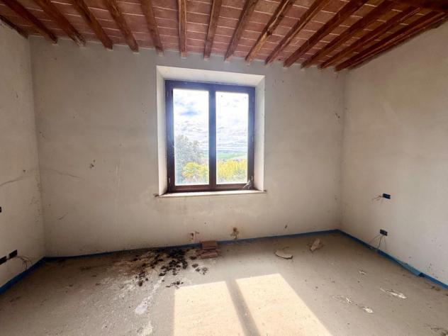 casa indipendente in vendita ad Asciano