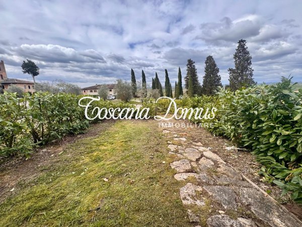 intera palazzina in vendita ad Asciano