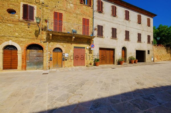 appartamento in vendita ad Asciano