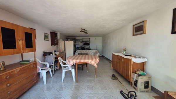 appartamento in vendita ad Asciano in zona Torre a Castello