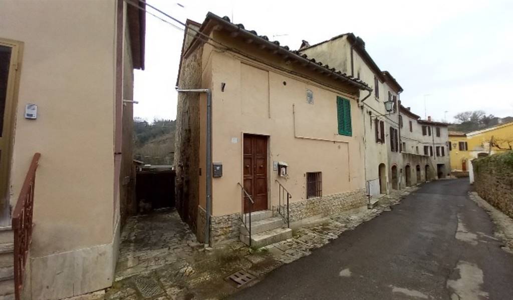 appartamento in vendita ad Asciano