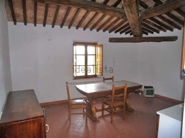 appartamento in vendita ad Asciano