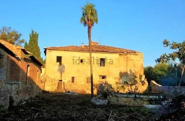 casa indipendente in vendita ad Asciano in zona Torre a Castello