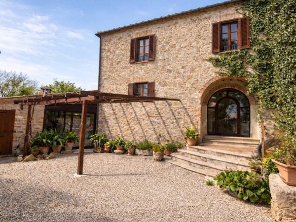 casa indipendente in vendita ad Asciano