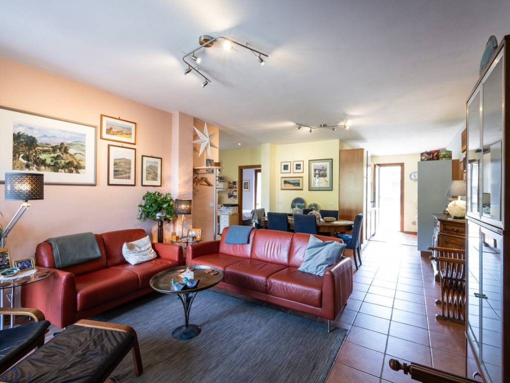 appartamento in vendita ad Asciano