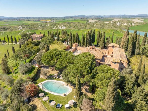 intera palazzina in vendita ad Asciano