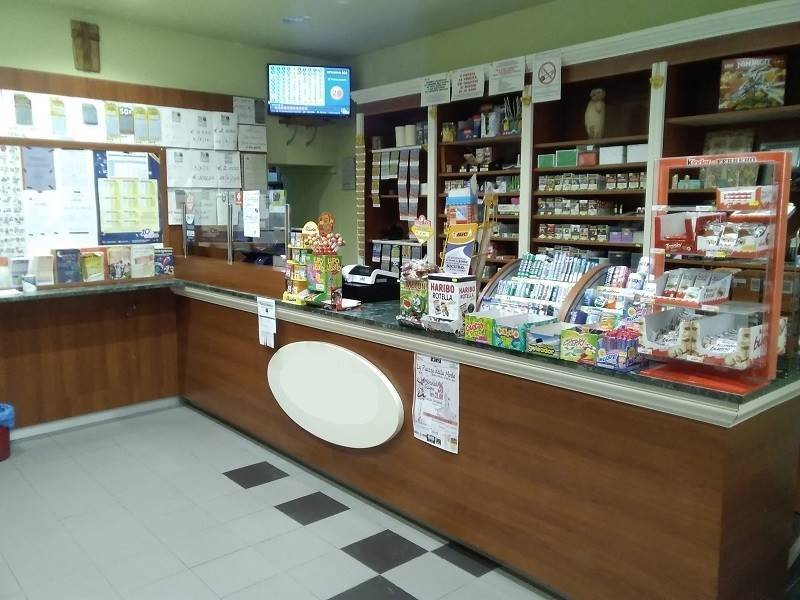 negozio in vendita ad Asciano