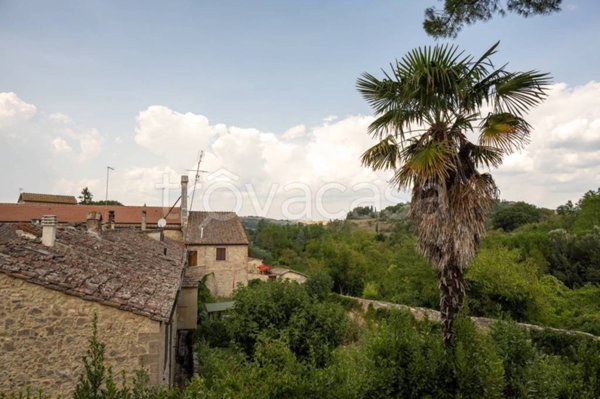 casa indipendente in vendita ad Asciano