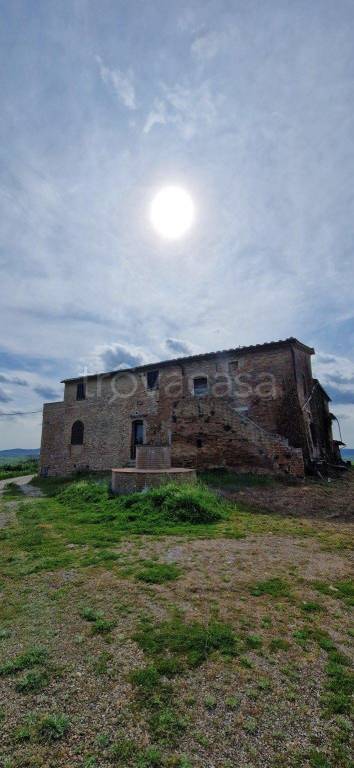 casa indipendente in vendita ad Asciano