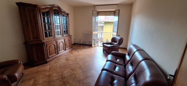 appartamento in vendita ad Asciano in zona Arbia