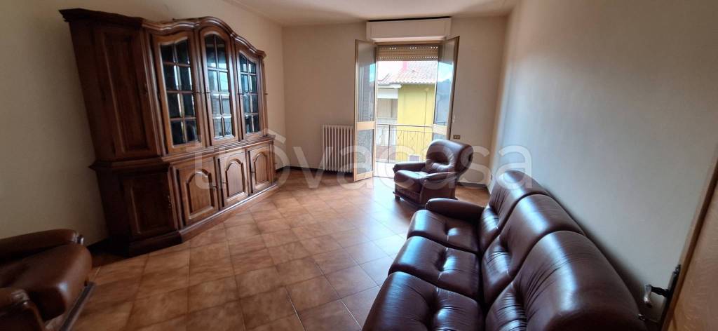 appartamento in vendita ad Asciano in zona Arbia