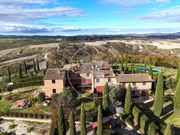 appartamento in vendita ad Asciano in zona Arbia