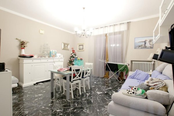 casa indipendente in vendita ad Asciano in zona Arbia