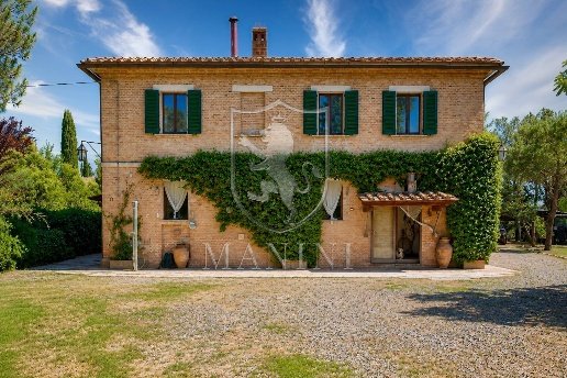 casale in vendita ad Asciano